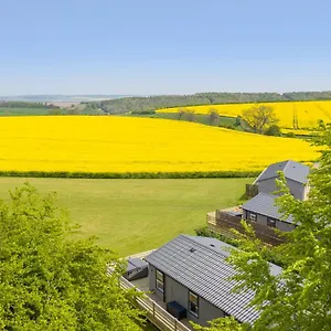 Wolds Away Lodge Huggate